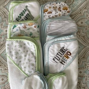 Baby bath towels and washcloths